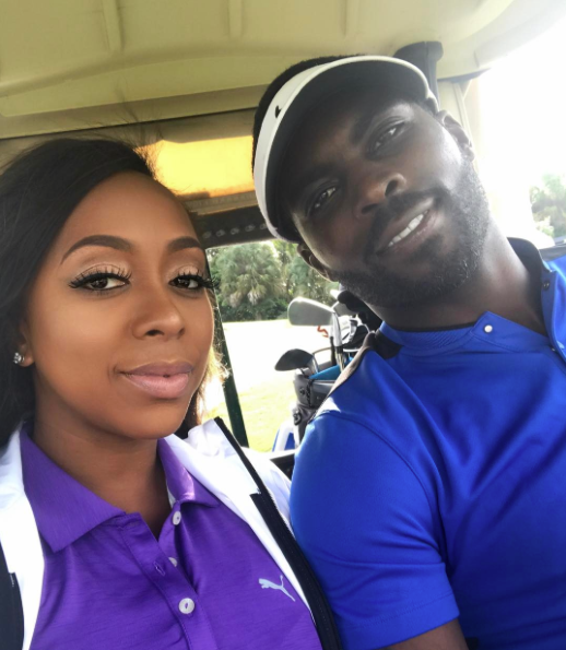 These Famous Couples Take The Best Selfies Together
